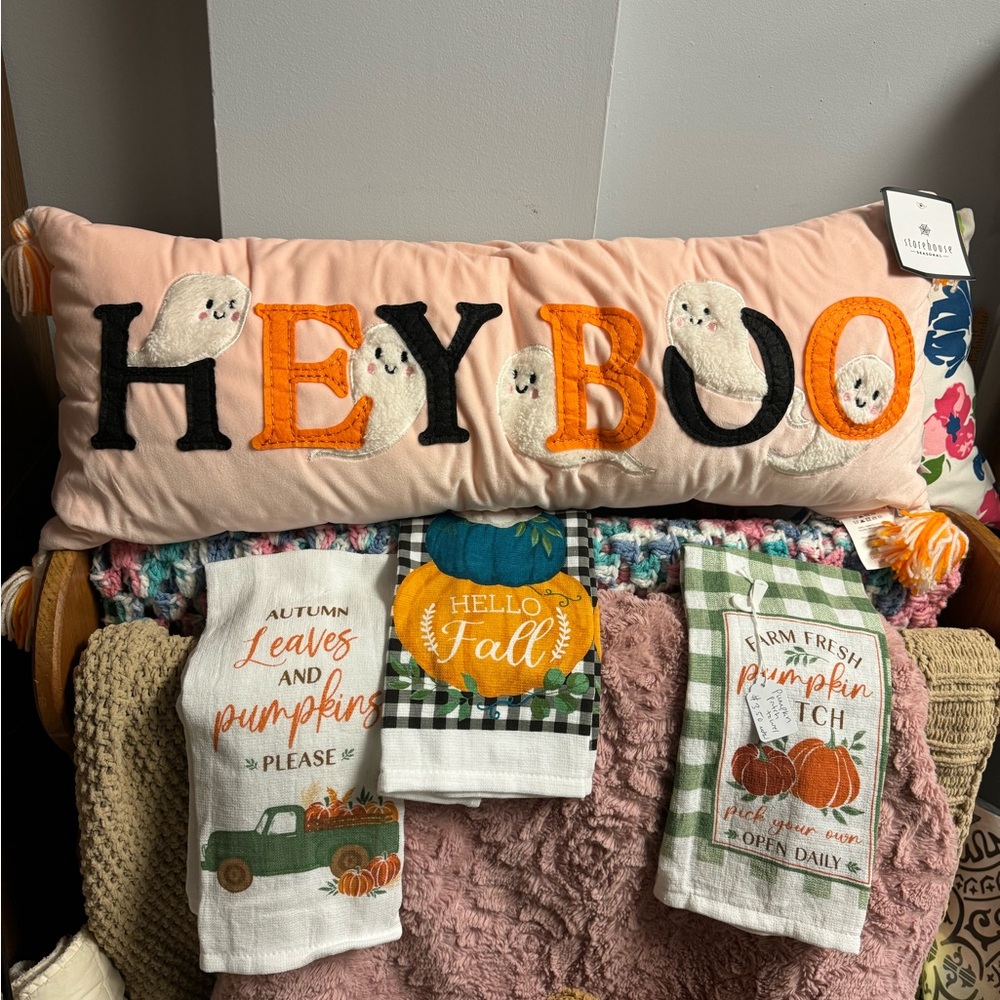 Hey Boo pillow